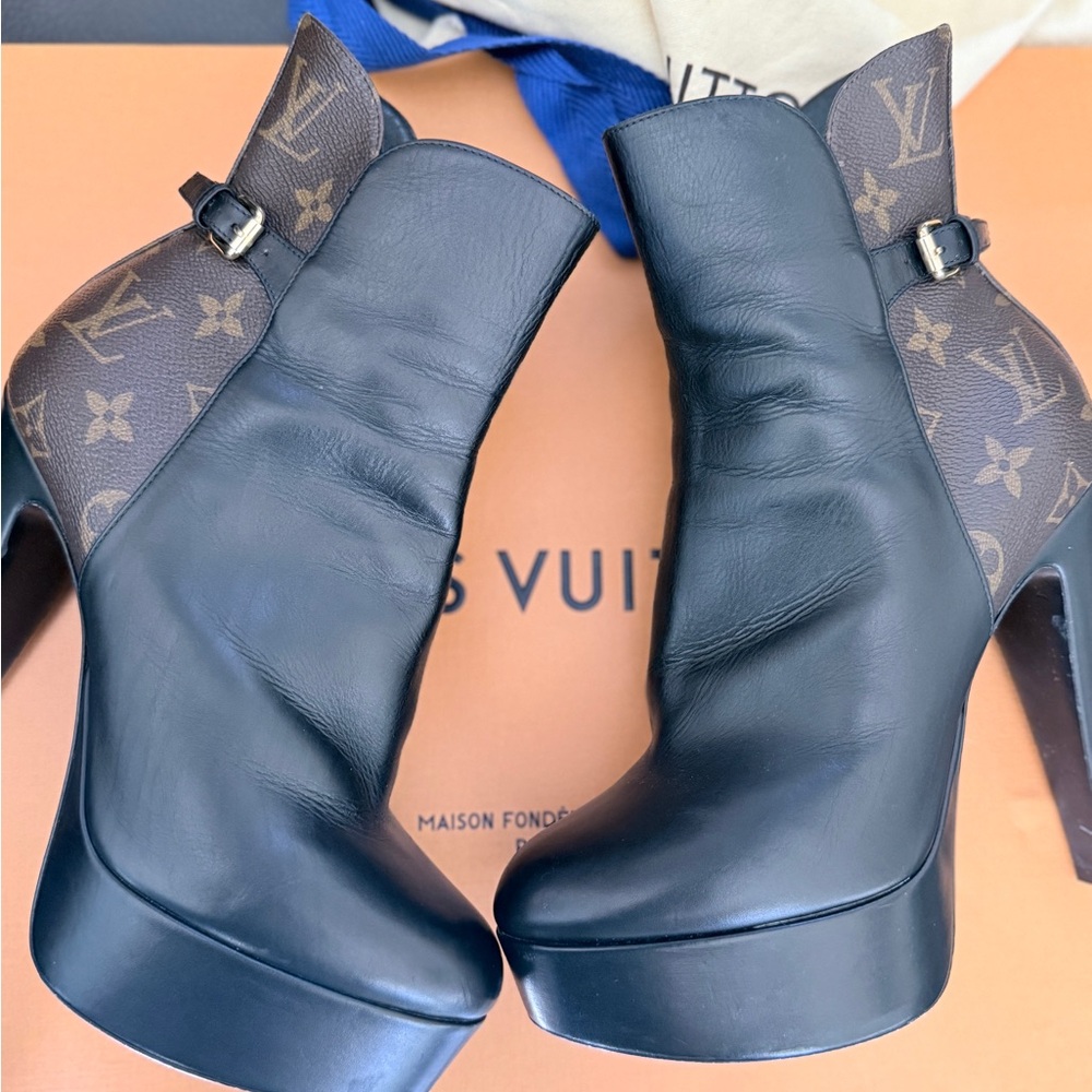 Louis Vuitton Monogram Black and Brown Heeled Boots size 6 - Picture 10 of 16